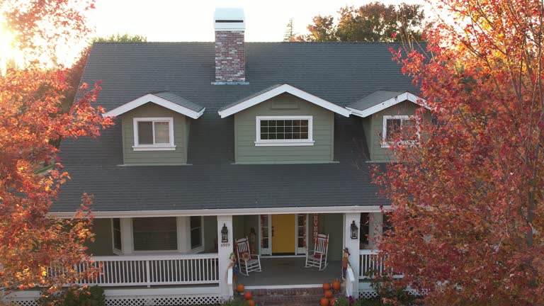 Best Solar Panel Roofing Installation  in Lynn, MA